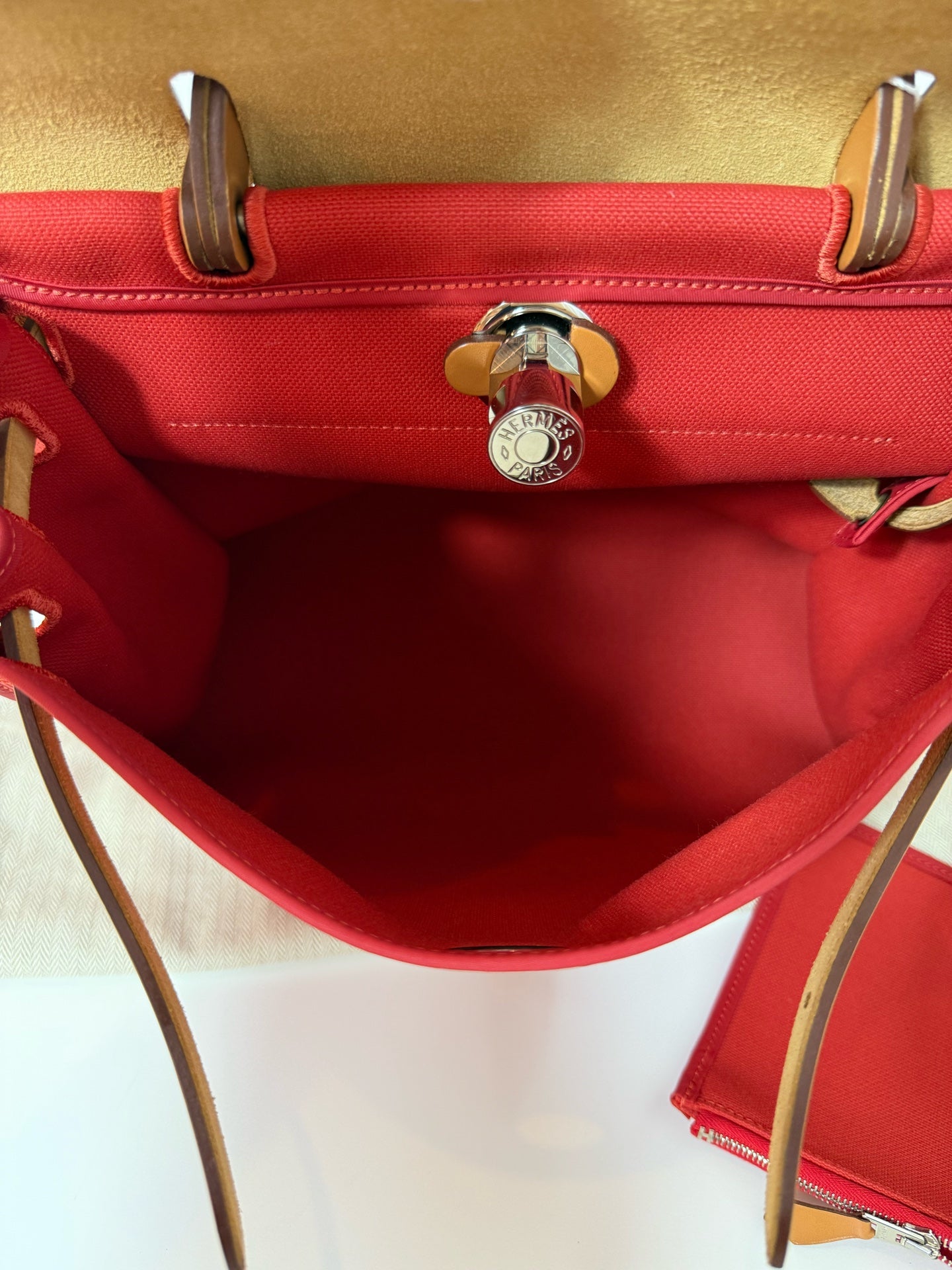 Hermes herbag 红色 31银扣 锁钥匙全 A刻 成色好 很新