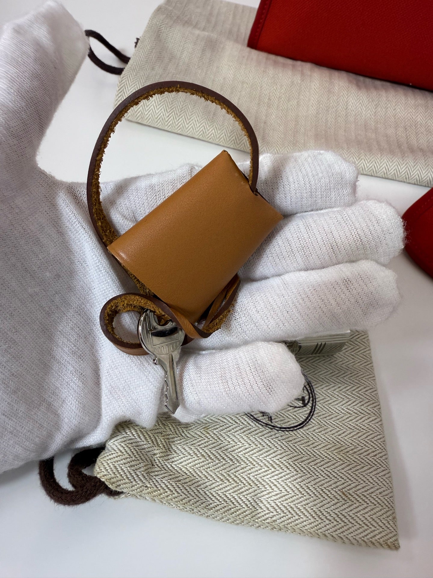 Hermes herbag 红色 31银扣 锁钥匙全 A刻 成色好 很新