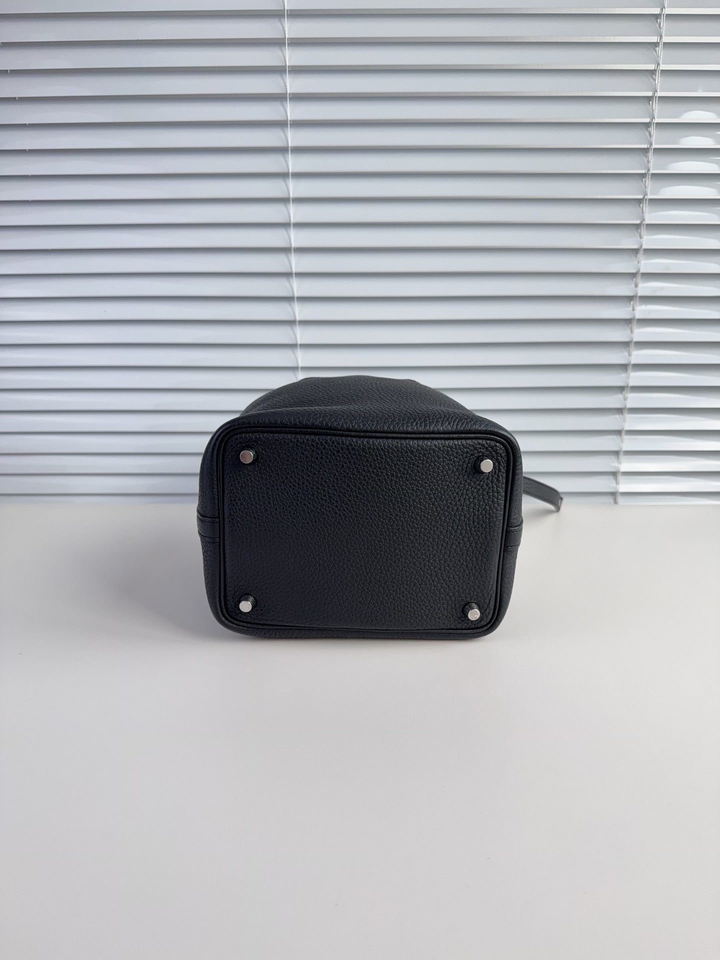 Hermes 菜篮子18黑银 c刻