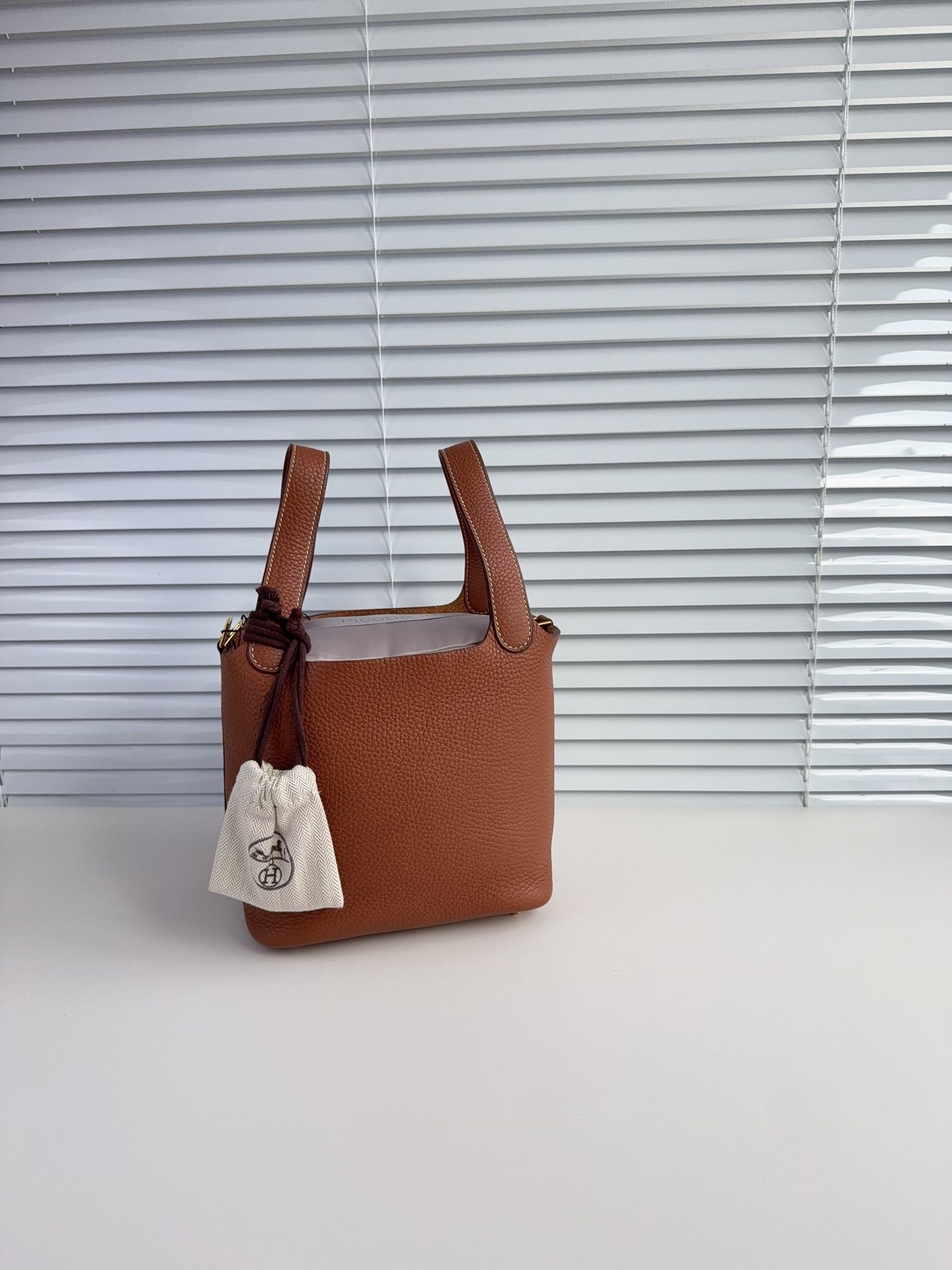 HERMES  Picotin Lock 18 D刻 金棕色 金扣