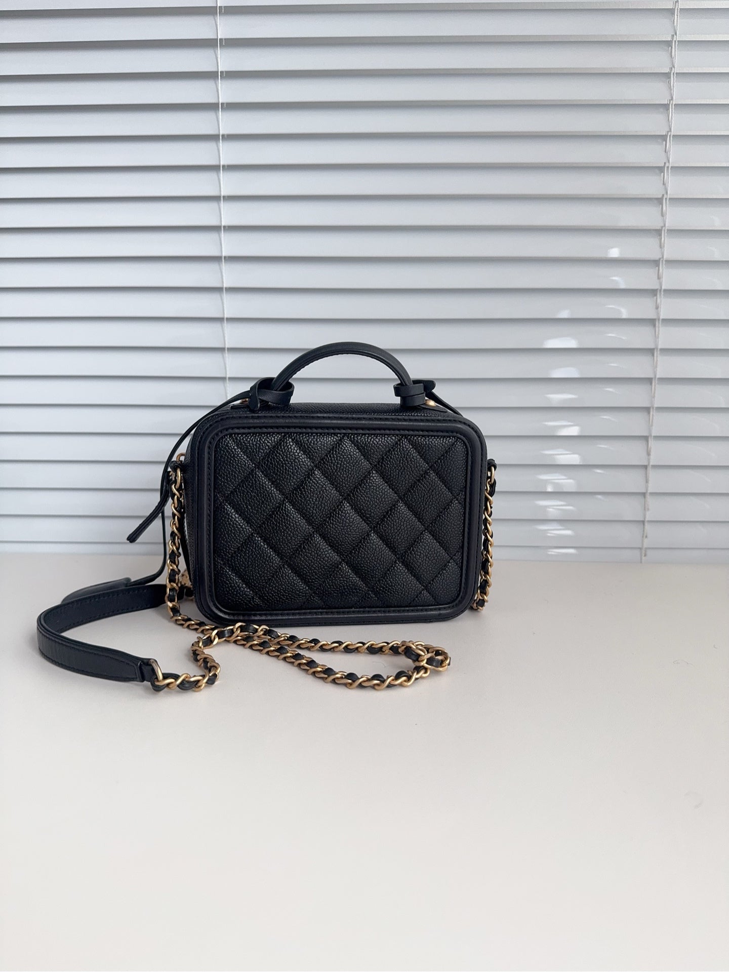 Chanel 相机包小号 27开无卡