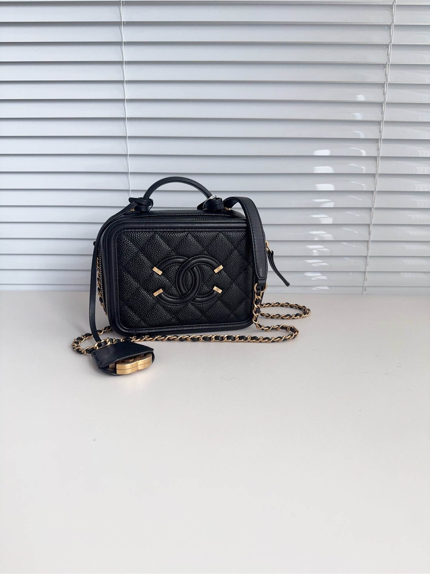 Chanel 相机包小号 27开无卡