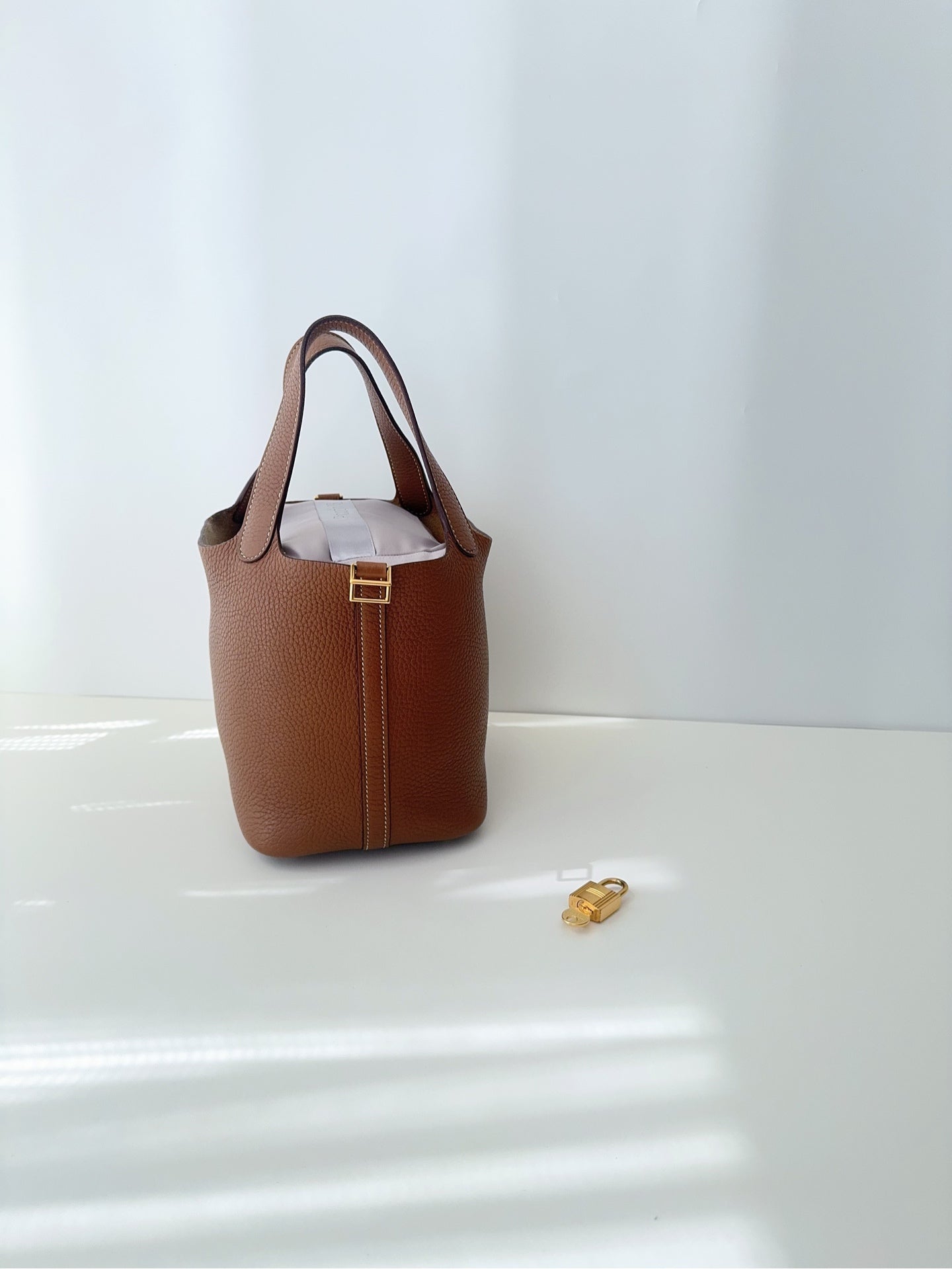 Hermes 菜篮子金棕18 c刻金扣