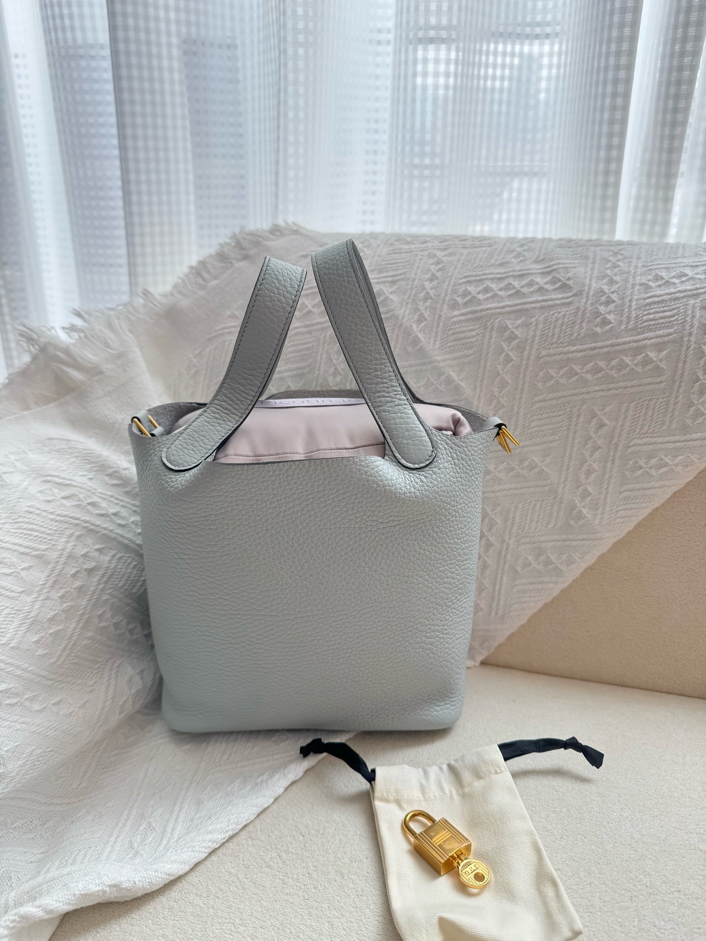 Hermes 菜篮子 圣杯蓝z刻18寸金扣