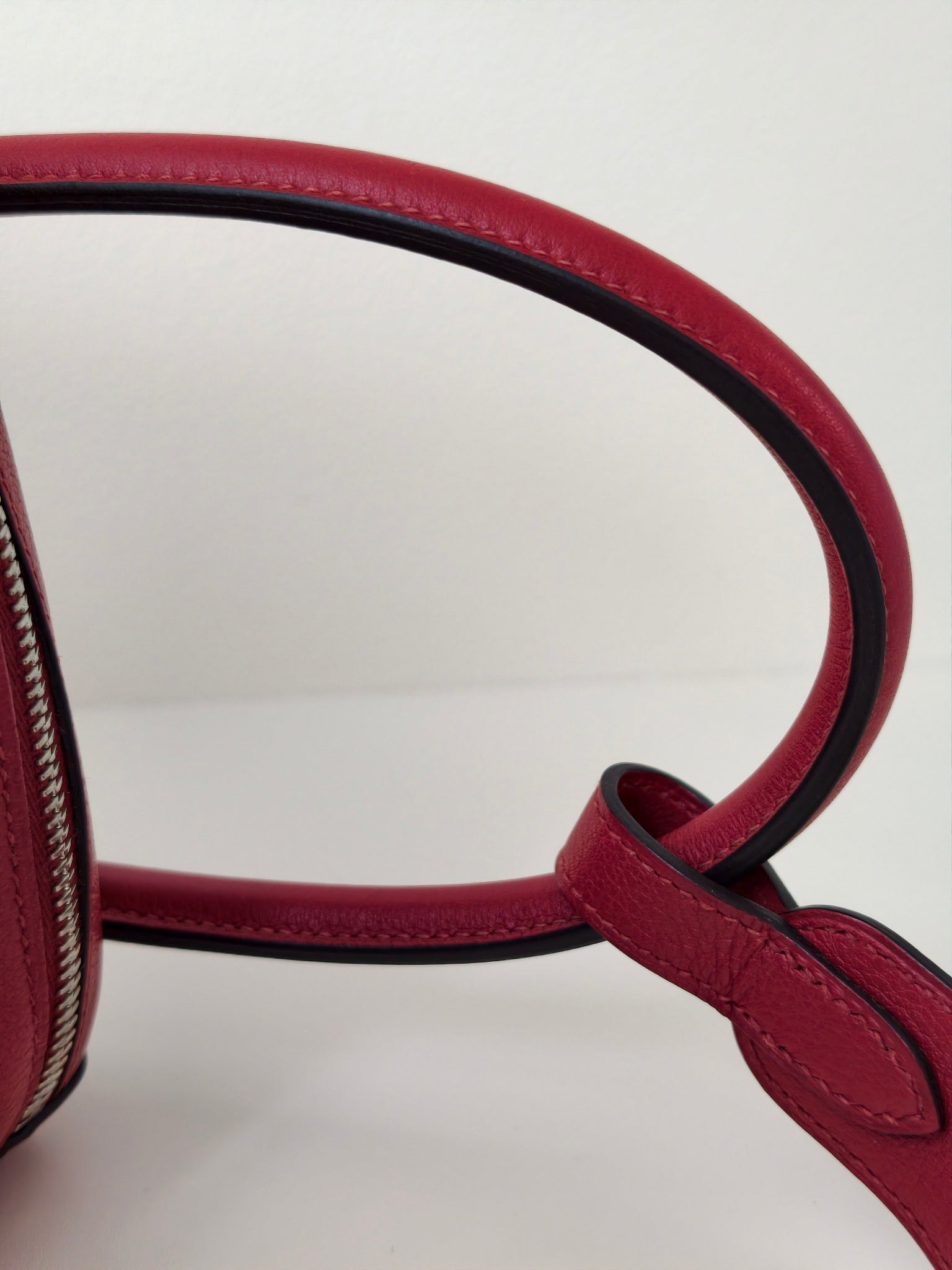 Hermes lindy 30 红色 X刻 年份:2016年 97新