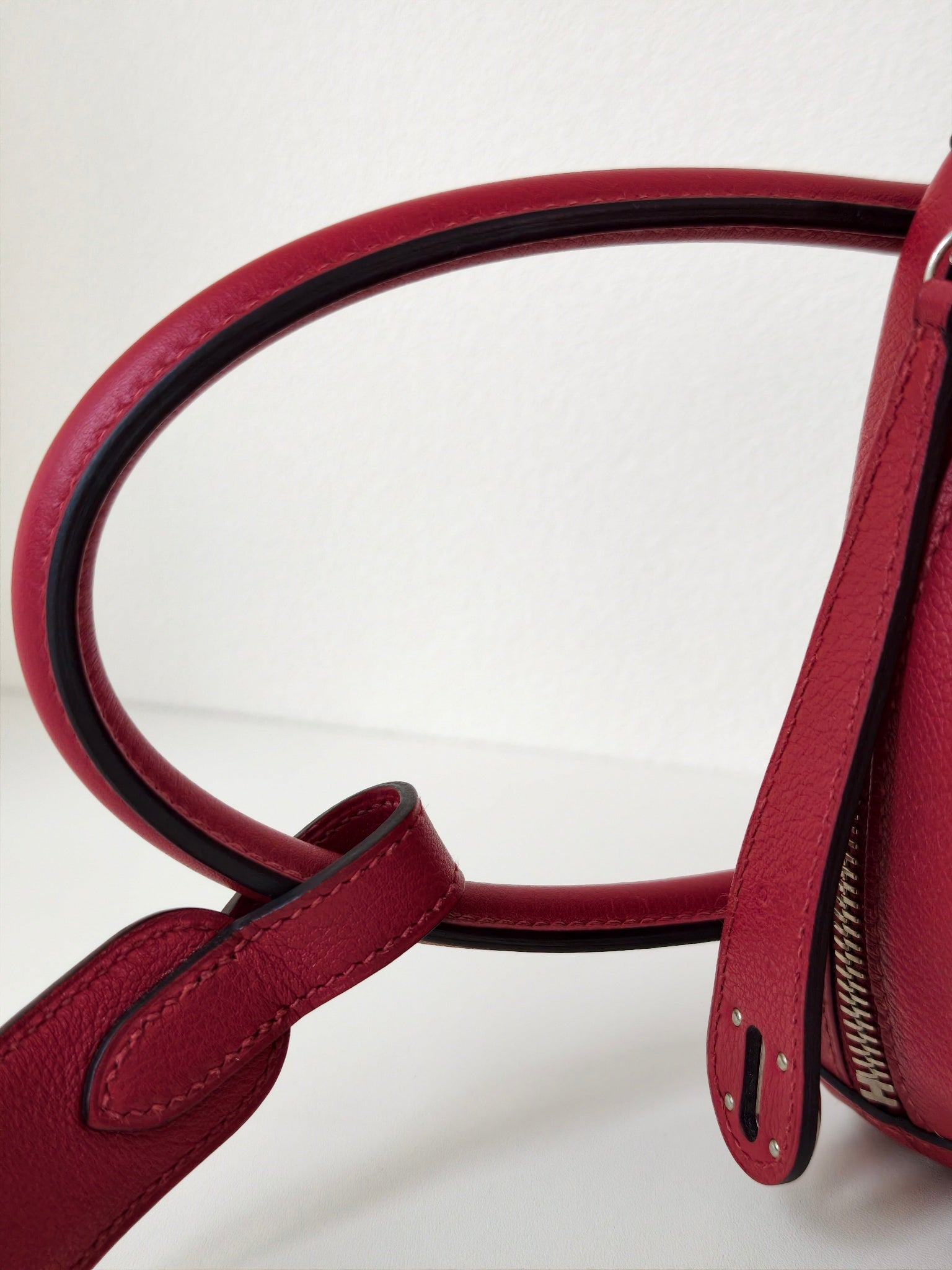 Hermes lindy 30 红色 X刻 年份:2016年 97新